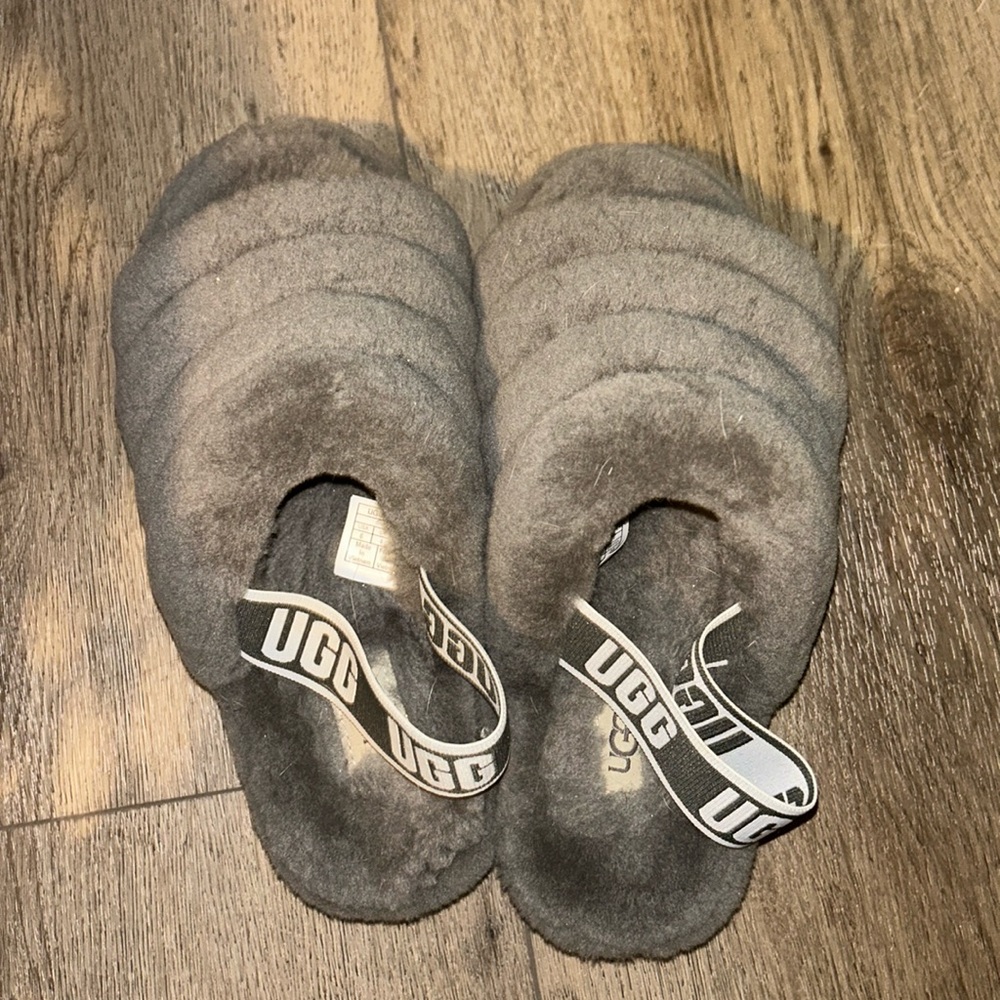 Size 6 UGGS